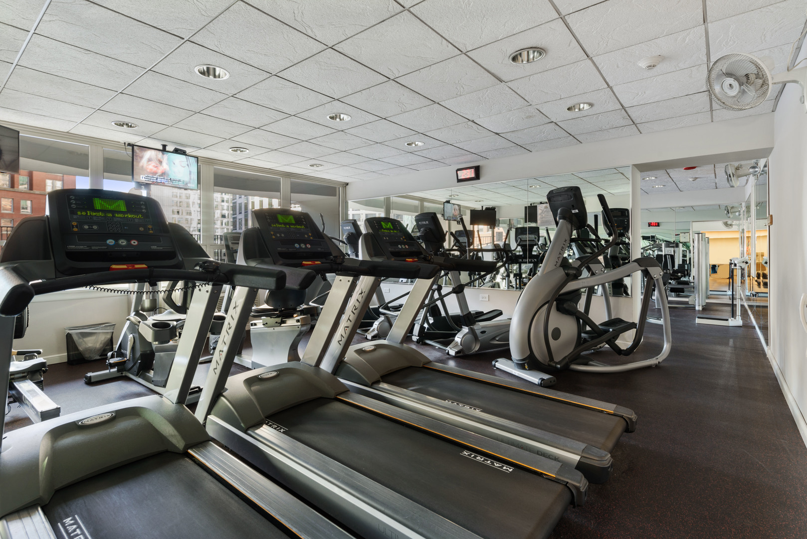 111 East Chestnut Street, Unit 11K Chicago, IL 60611 - Photo 19 of 22