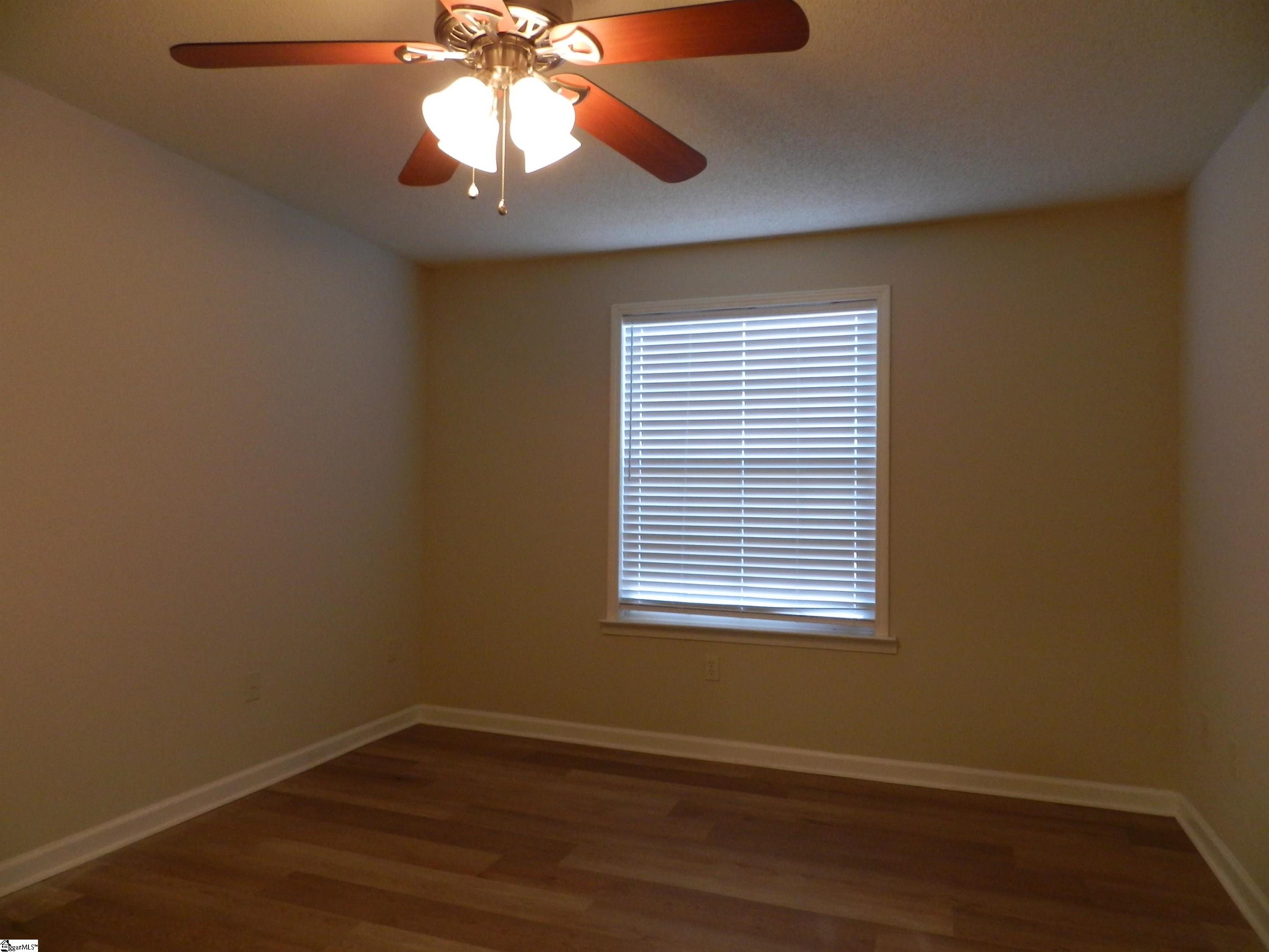 801 Pelham Square Way Greer, SC 29650 - Photo 12 of 18