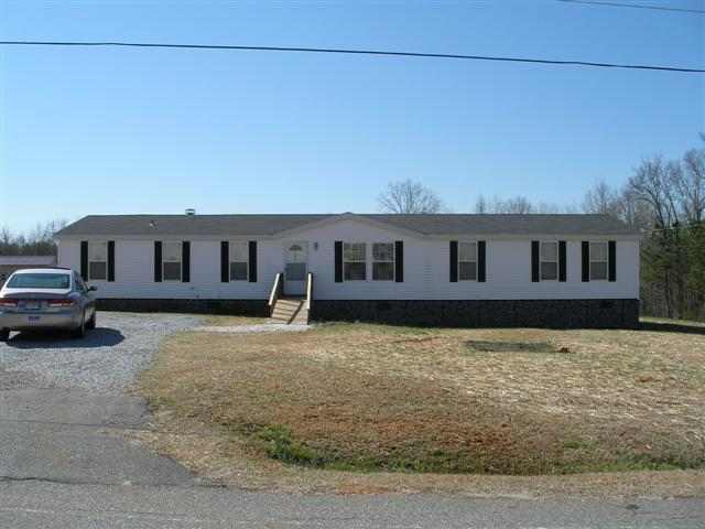 100 Kirby Road Belton, SC 29627 - Photo 1 of 8
