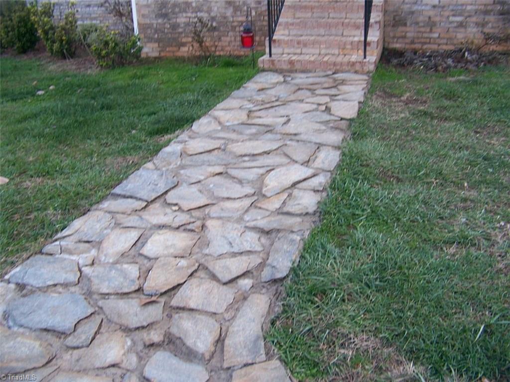 690 Jim Hill Road Pilot Mountain, NC 27041 - Photo 2 of 21 Gallery Image 2