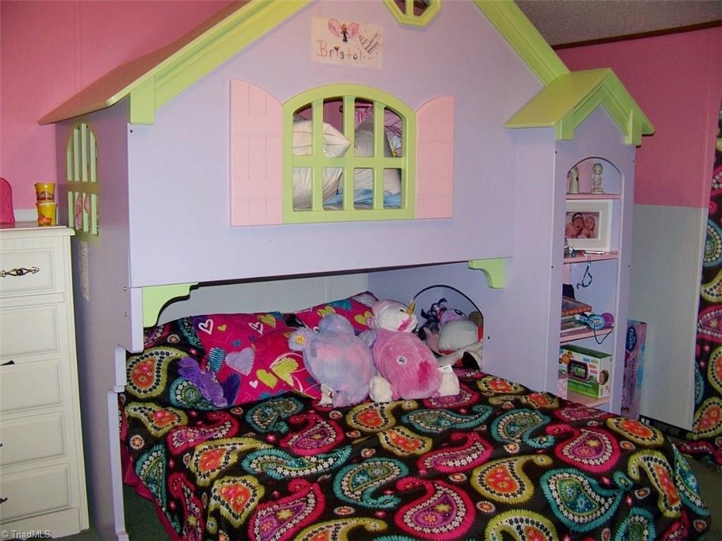 690 Jim Hill Road Pilot Mountain, NC 27041 - Photo 15 of 21 Gallery Image 15