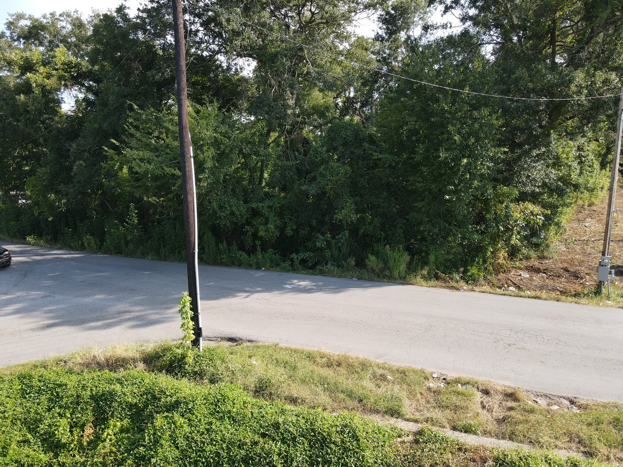 6606 Weaver Road Houston, TX 77028 - Photo 8 of 9