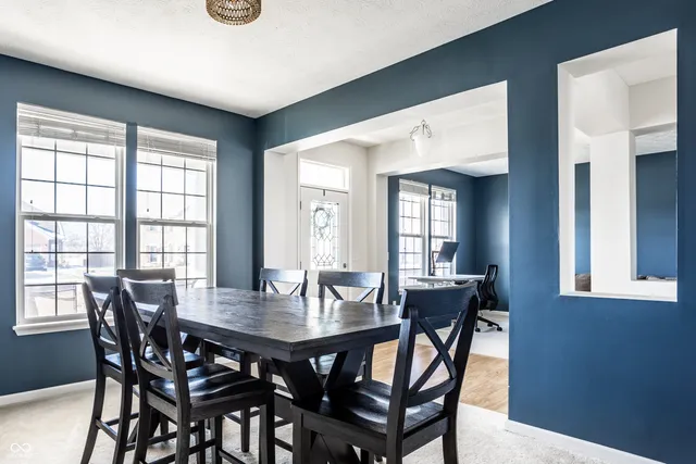 $368,500 | 6127 North Woods Edge Drive, McCordsville, IN 46055