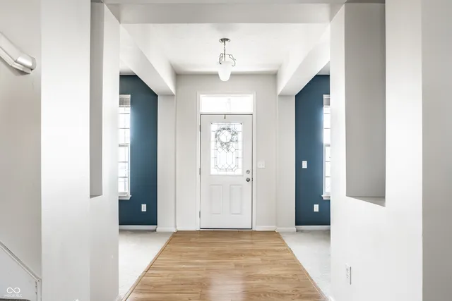 $368,500 | 6127 North Woods Edge Drive, McCordsville, IN 46055