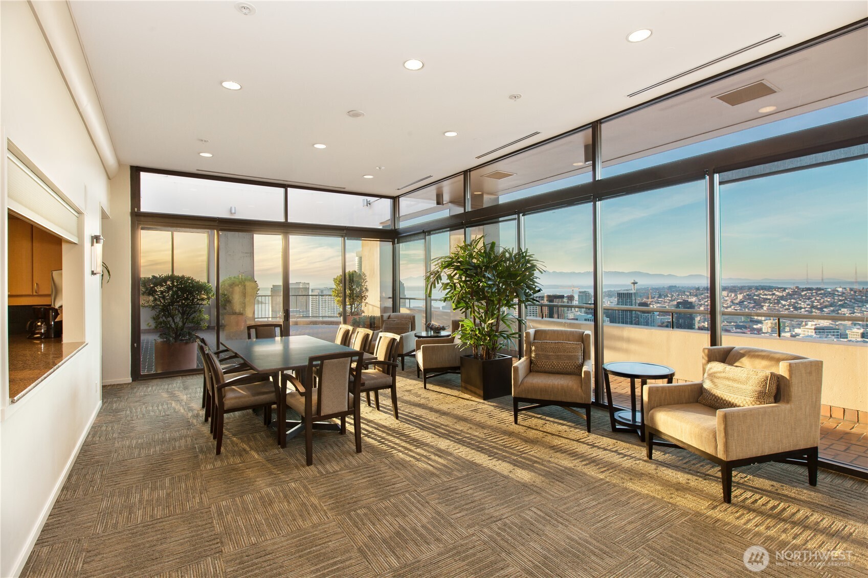 1301 Spring Street, Unit 8C Seattle, WA 98104 - Photo 5 of 31