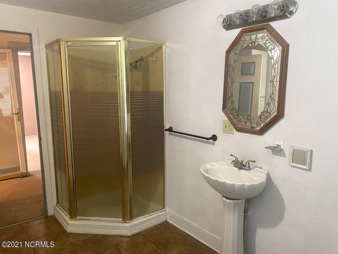 7501 X Way Road Gibson, NC 28343 - Photo 28 of 28 up bath 2