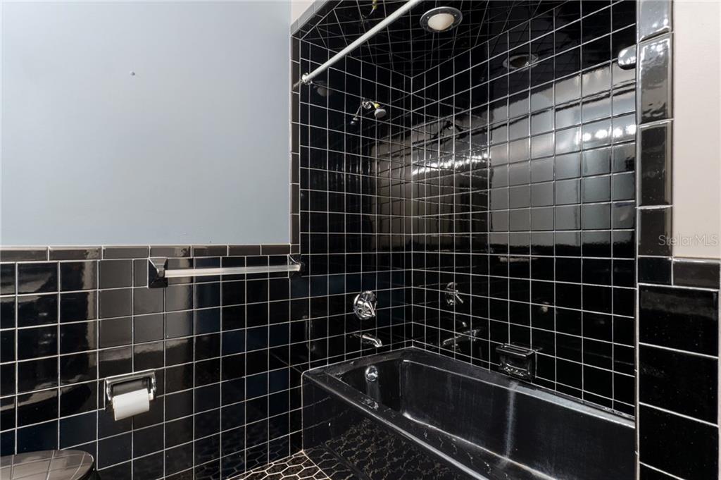 149 Southeast Paradise Point Road Crystal River, FL 34429 - Photo 32 of 70 Gallery Image 32
