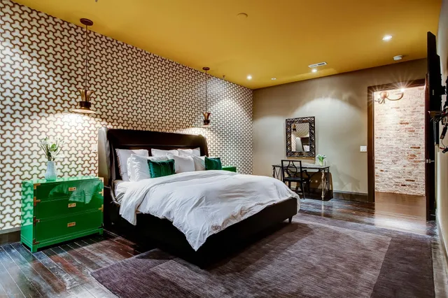 $3,575,000 | 211 3rd Avenue North, Unit 400, Nashville, TN 37201