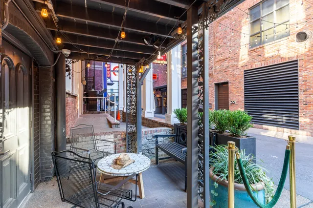 $3,575,000 | 211 3rd Avenue North, Unit 400, Nashville, TN 37201