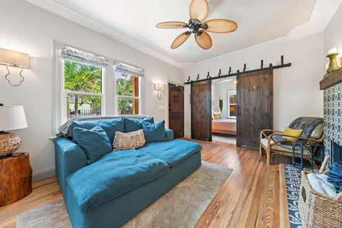 $714,999 | 823 Selkirk Street, West Palm Beach, FL 33405