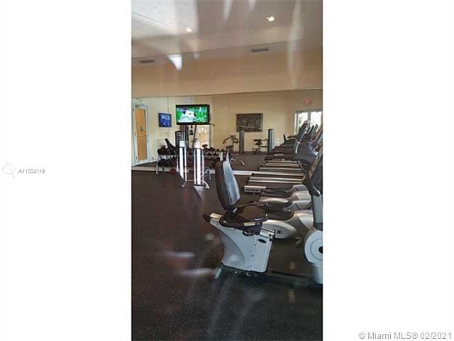 Hialeah Hialeah, FL 33018 - Photo 23 of 28