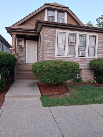 $186,900 | 11531 South Stewart Avenue, Chicago, IL 60628