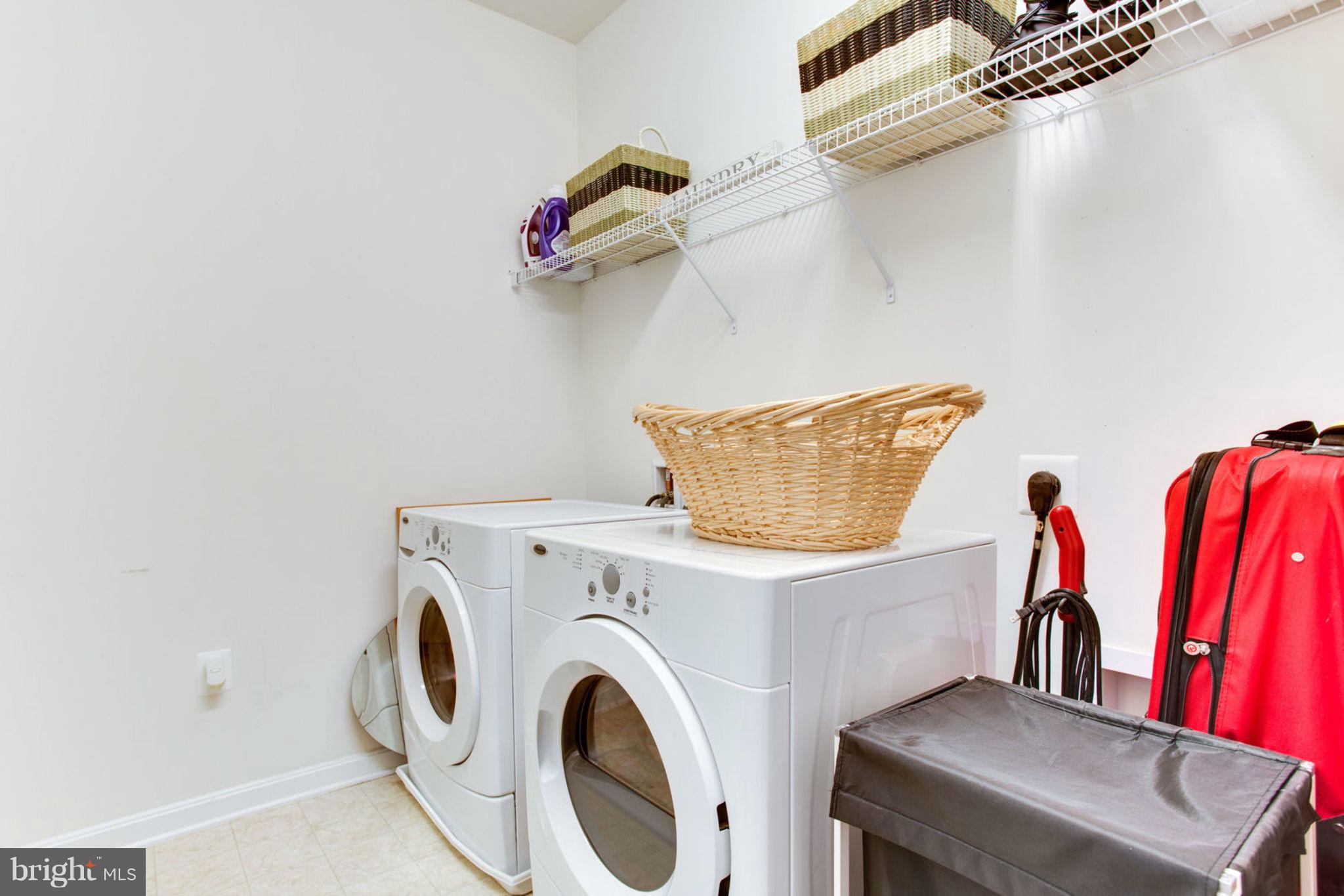 9535 Center Street Manassas, VA 20110 - Photo 24 of 26 Laundry