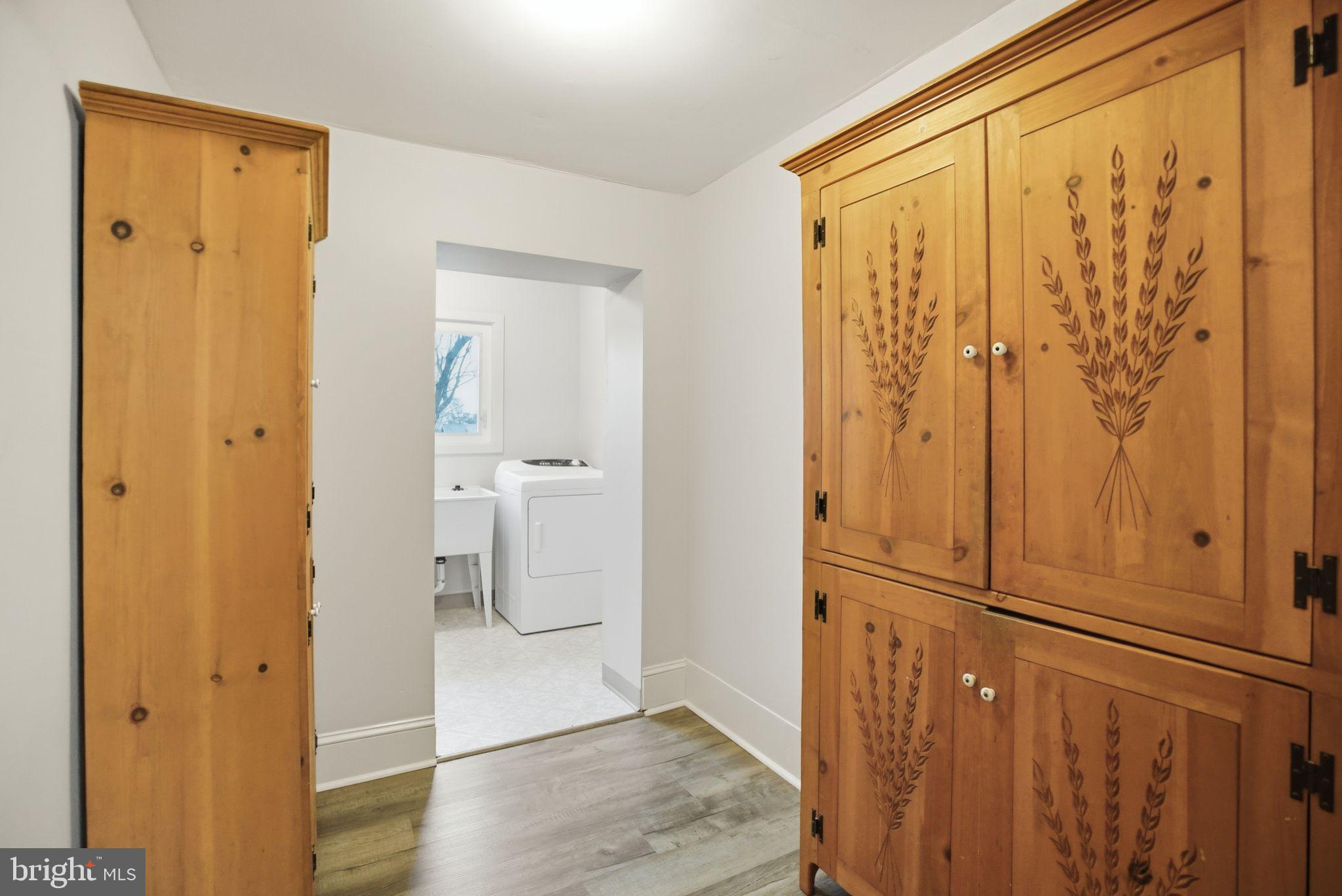 330 Fairhill Road Hatfield, PA 19440 - Photo 32 of 49 a view of walk in closet