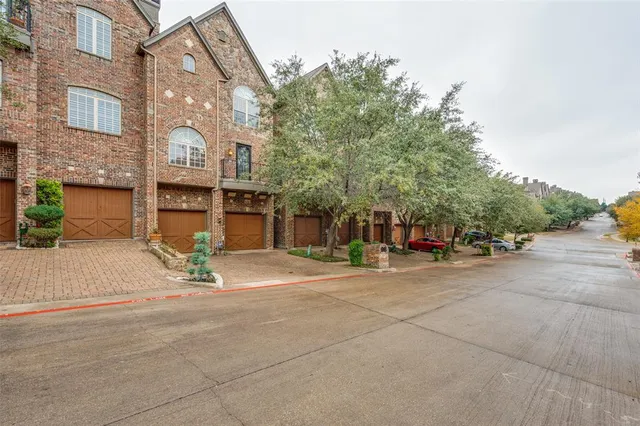 $3,200 | 632 Rockingham Drive, Irving, TX 75063