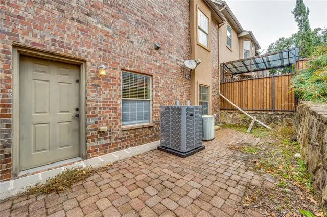 $3,200 | 632 Rockingham Drive, Irving, TX 75063