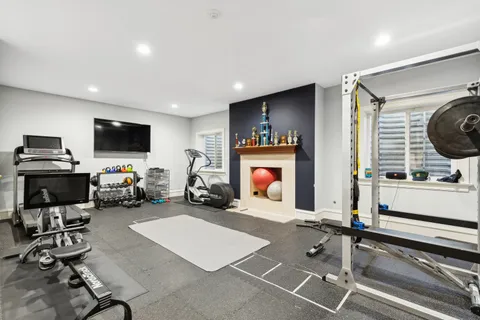 $3,275,000 | 2855 Sheridan Place, Evanston, IL 60201