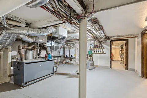 $3,275,000 | 2855 Sheridan Place, Evanston, IL 60201