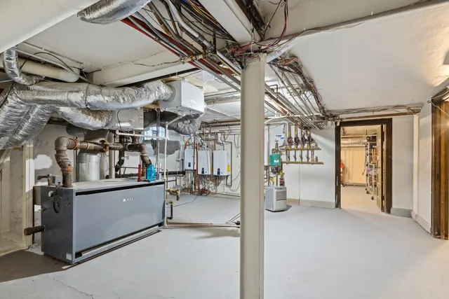 $3,275,000 | 2855 Sheridan Place, Evanston, IL 60201