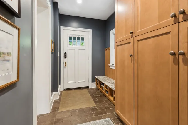 $3,275,000 | 2855 Sheridan Place, Evanston, IL 60201