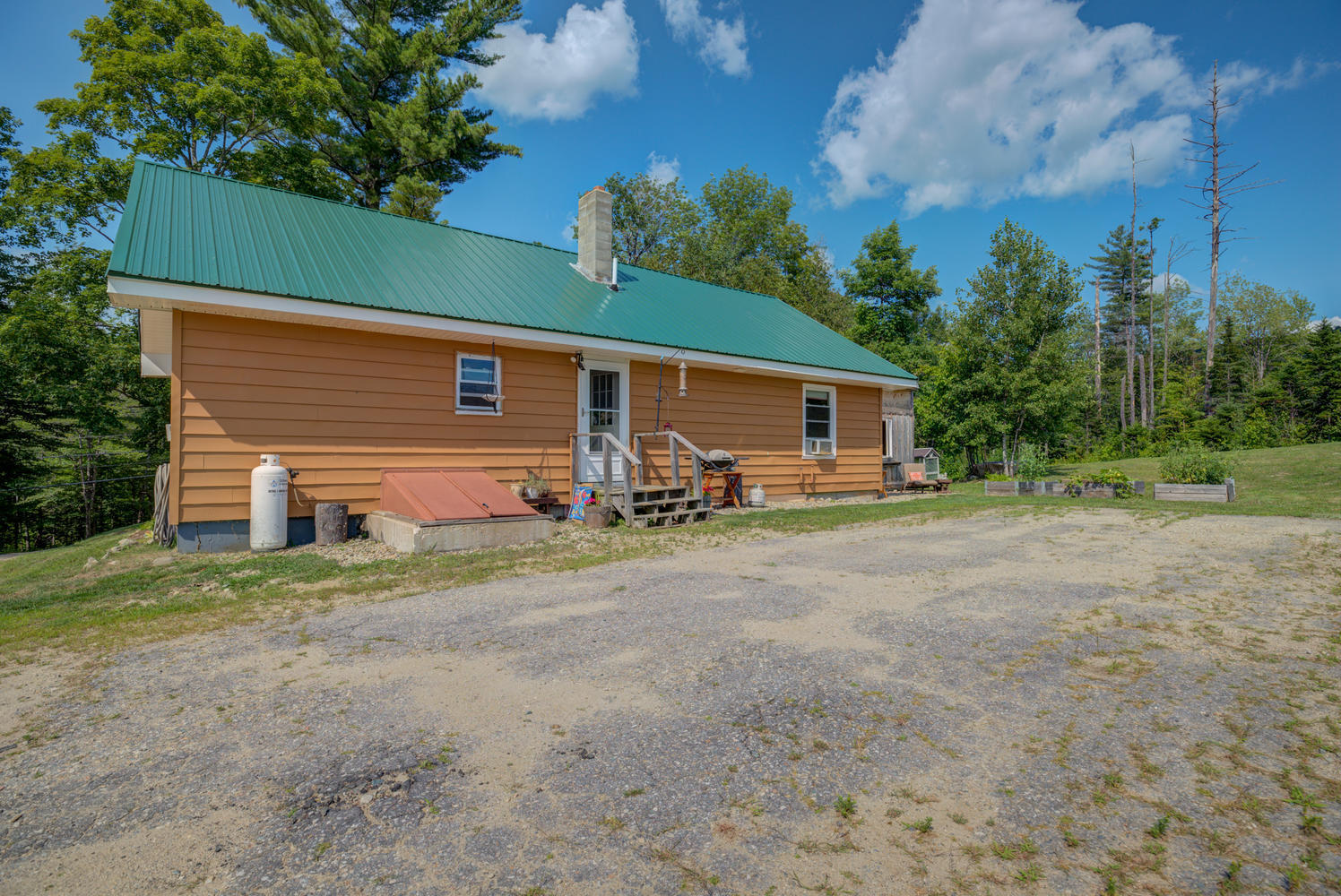 708 Roxbury Notch Road Roxbury, ME 04275 - Photo 4 of 34 708 Roxbury Notch Rd Roxbury-large-004-0