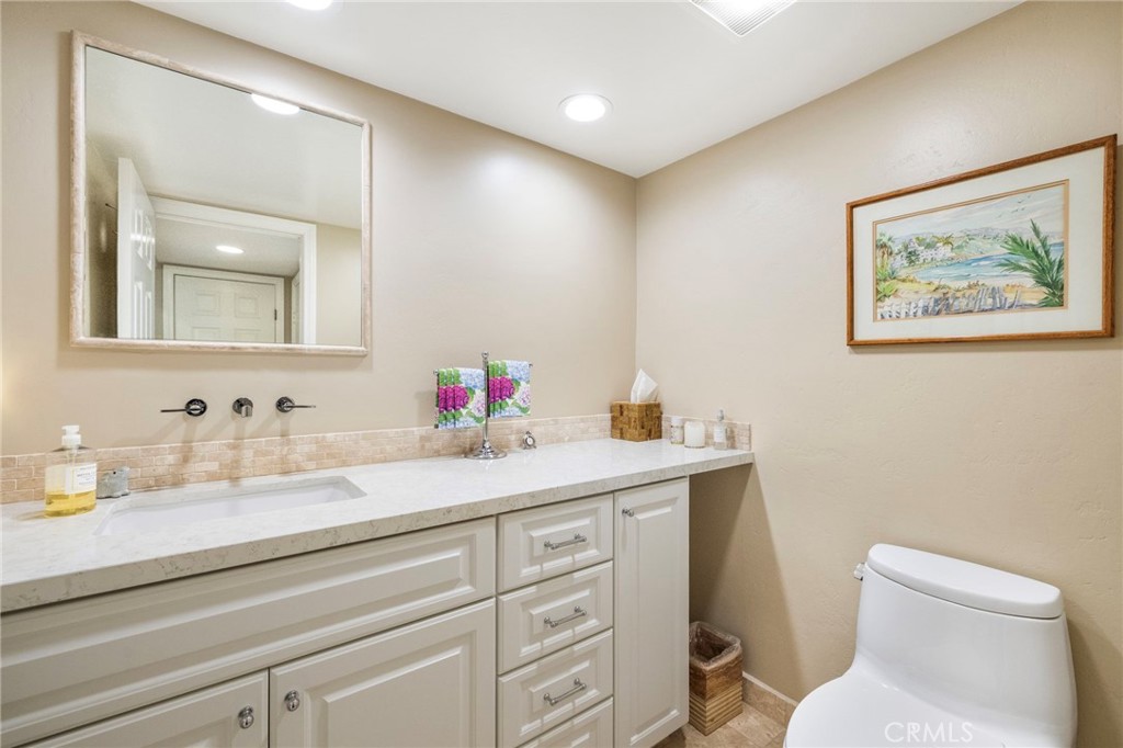 23 Rainbow Falls Irvine, CA 92603 - Photo 18 of 62