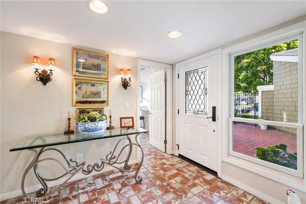 $1,998,800 | 23 Rainbow Falls, Irvine, CA 92603