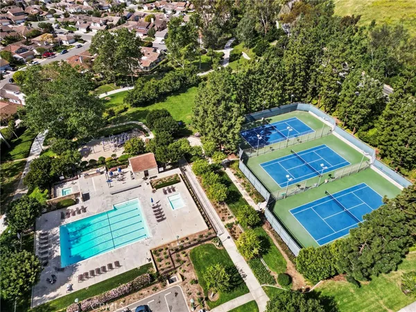 $1,998,800 | 23 Rainbow Falls, Irvine, CA 92603