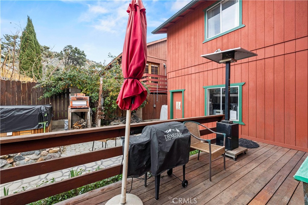 921 Piru Way Frazier Park, CA 93225 - Photo 38 of 62 a view of a two chairs and table in the balcony
