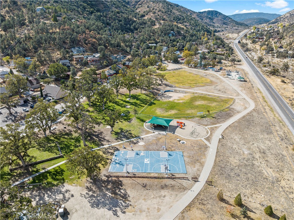 921 Piru Way Frazier Park, CA 93225 - Photo 58 of 62