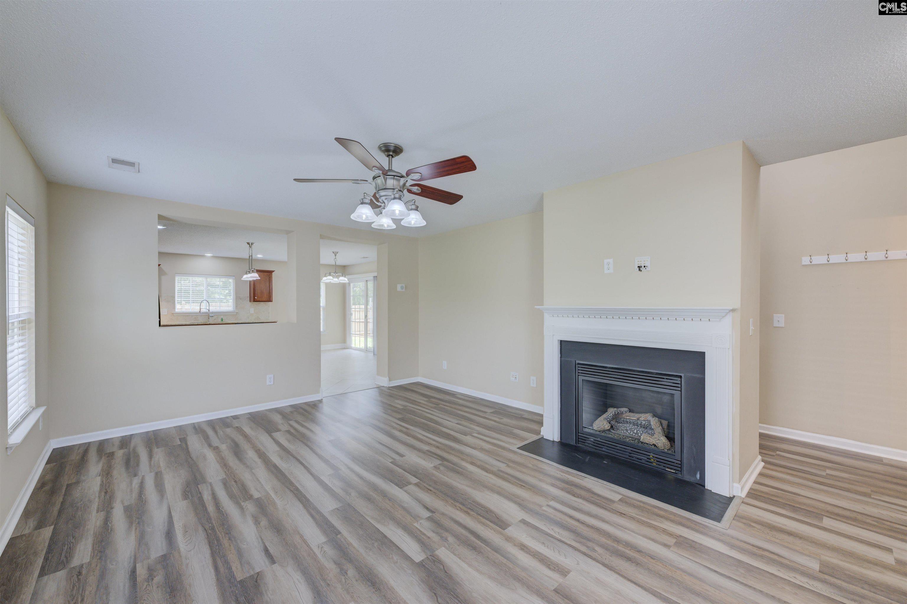 21 Spears Court Elgin, SC 29045 - Photo 4 of 18