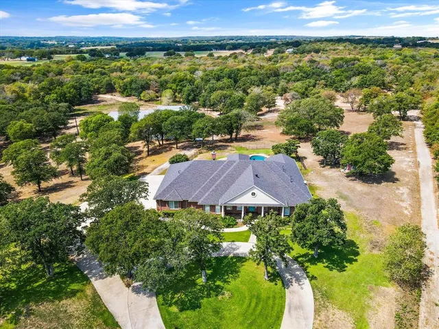 $2,325,000 | 2080 County Road 2445, Decatur, TX 76234