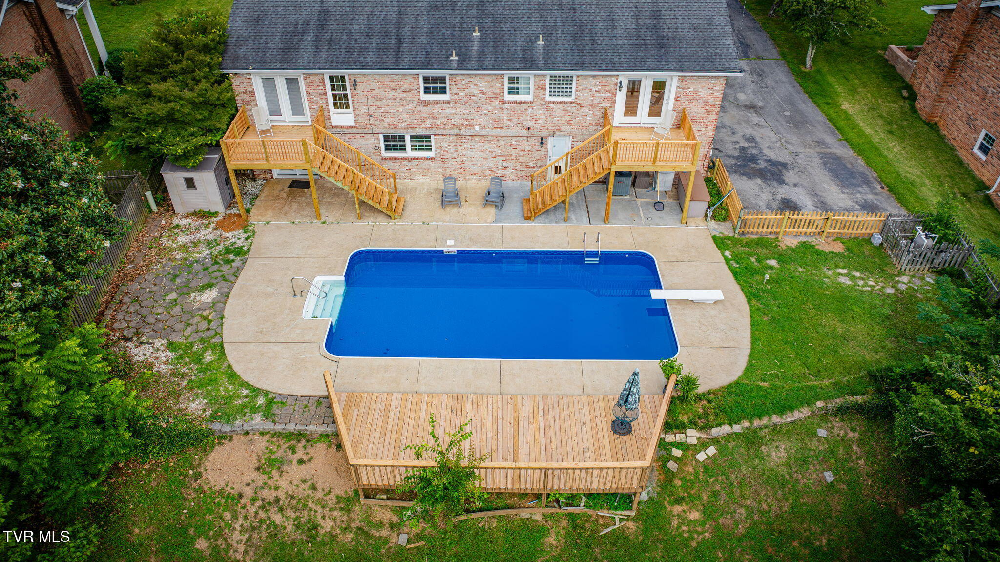 2125 Bonaire Road Kingsport, TN 37660 - Photo 45 of 49 107