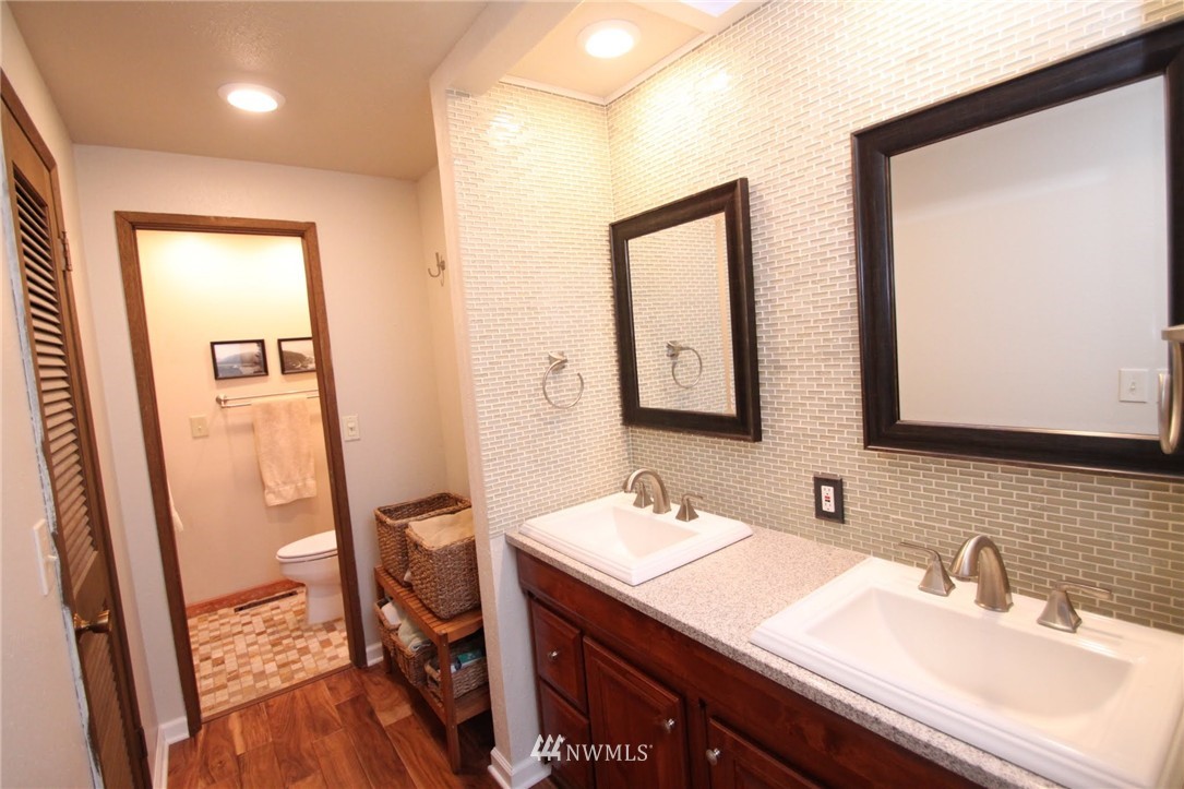 9005 Ridgeview Circle West University Place, WA 98466 - Photo 13 of 25 Gallery Image 13