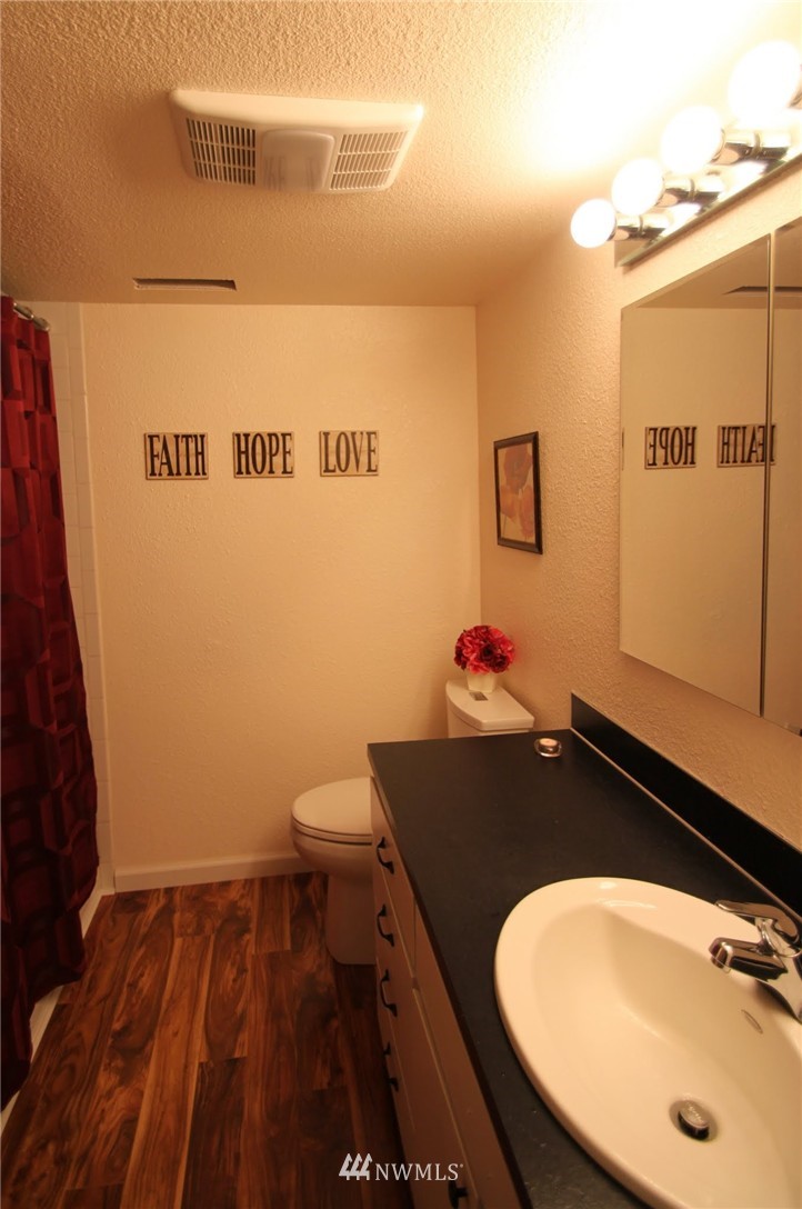 9005 Ridgeview Circle West University Place, WA 98466 - Photo 22 of 25 Gallery Image 22