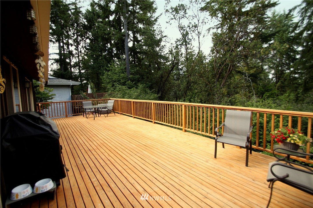 9005 Ridgeview Circle West University Place, WA 98466 - Photo 7 of 25 Gallery Image 7