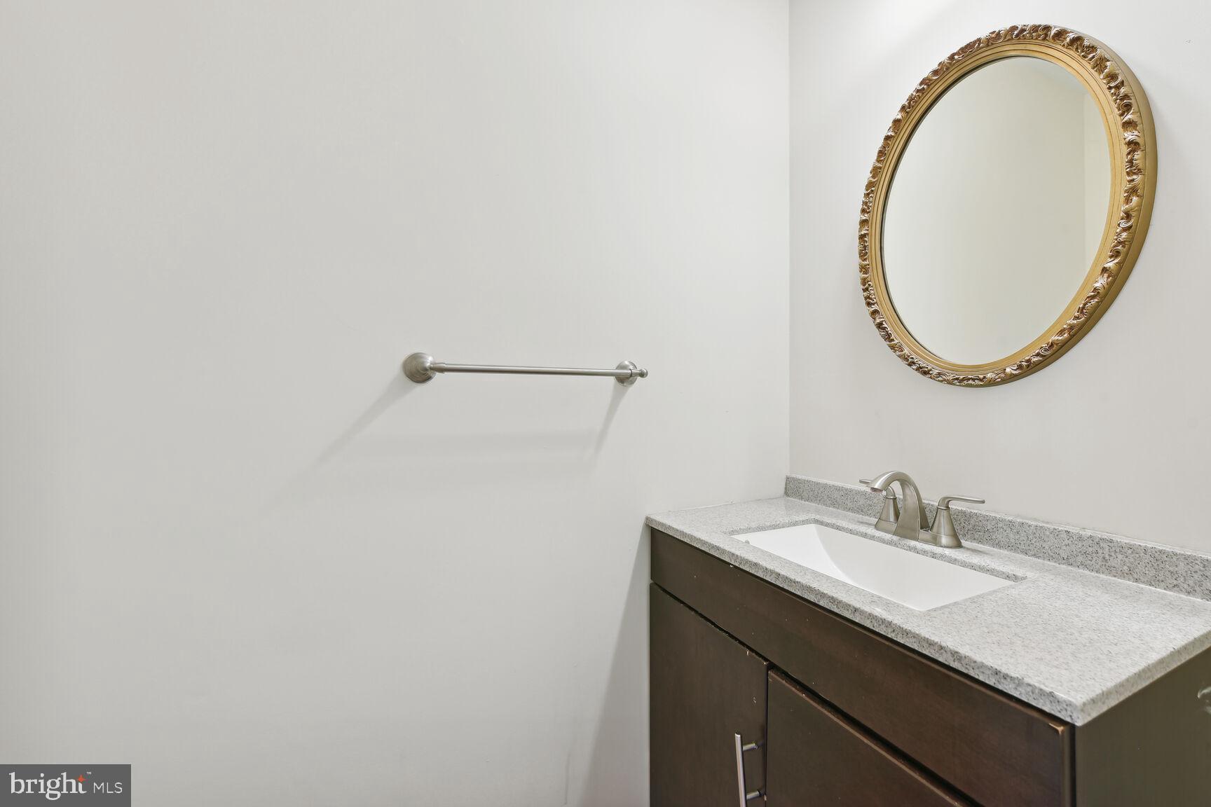 2516 James Maury Drive Herndon, VA 20171 - Photo 13 of 25