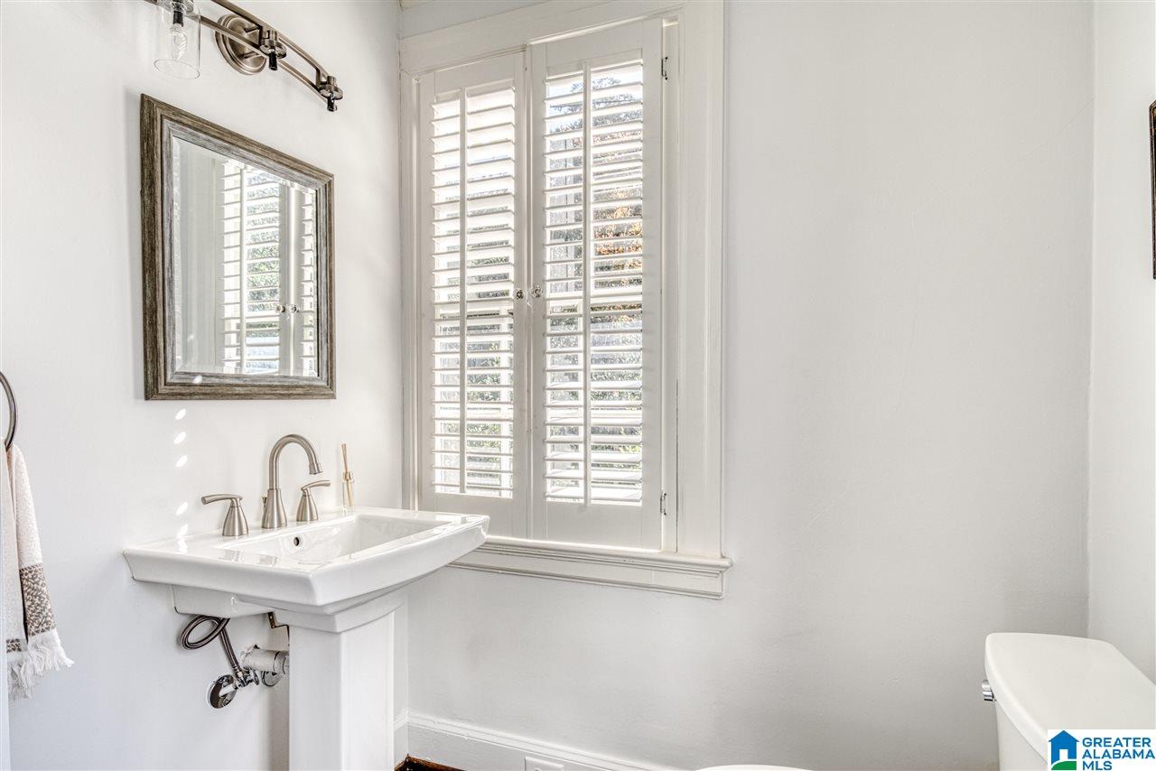 2940 Canterbury Road Birmingham, AL 35223 - Photo 20 of 50