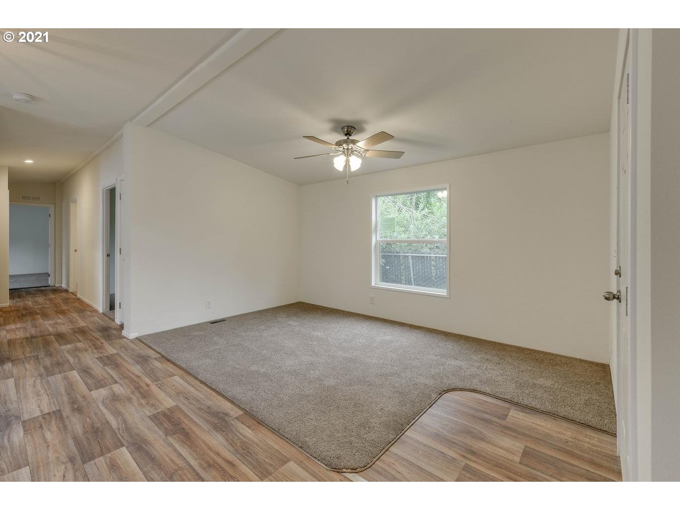 18780 South Central Point Road, Unit 8C Oregon City, OR 97045 - Photo 4 of 25 Gallery Image 4