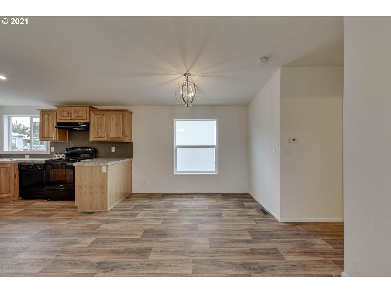 18780 South Central Point Road, Unit 8C Oregon City, OR 97045 - Photo 5 of 25 Gallery Image 5