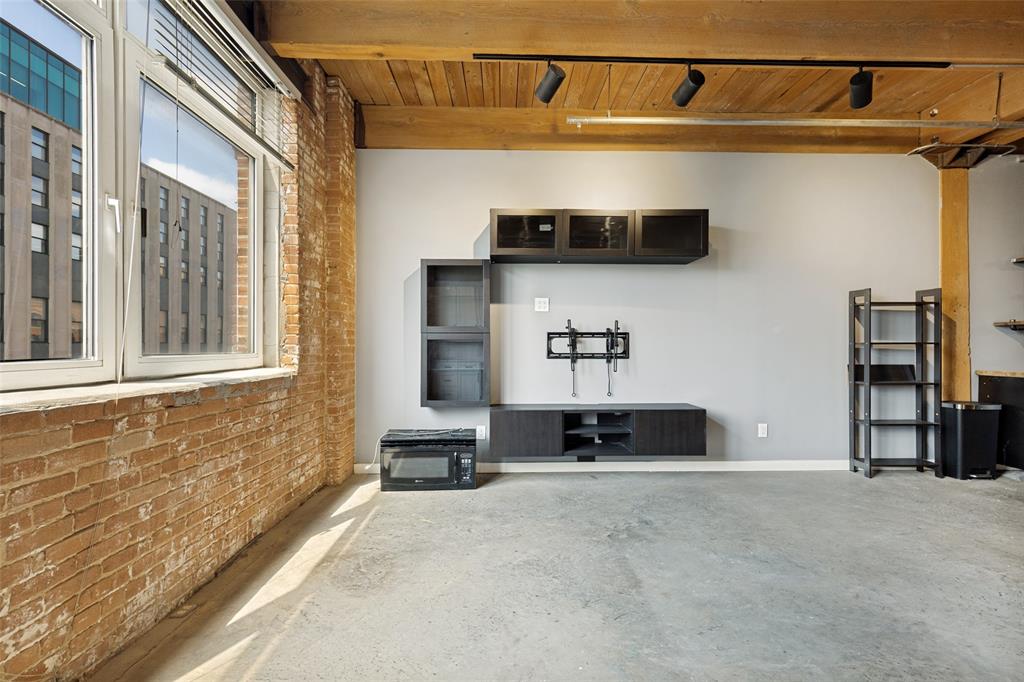 509 Elm Street, Unit 405 Dallas, TX 75202 - Photo 8 of 15