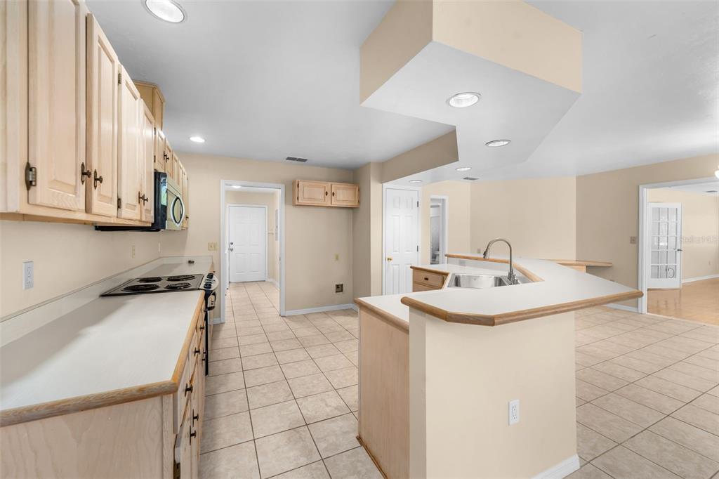 3208 Southwest 62nd Lane Gainesville, FL 32608 - Photo 12 of 48