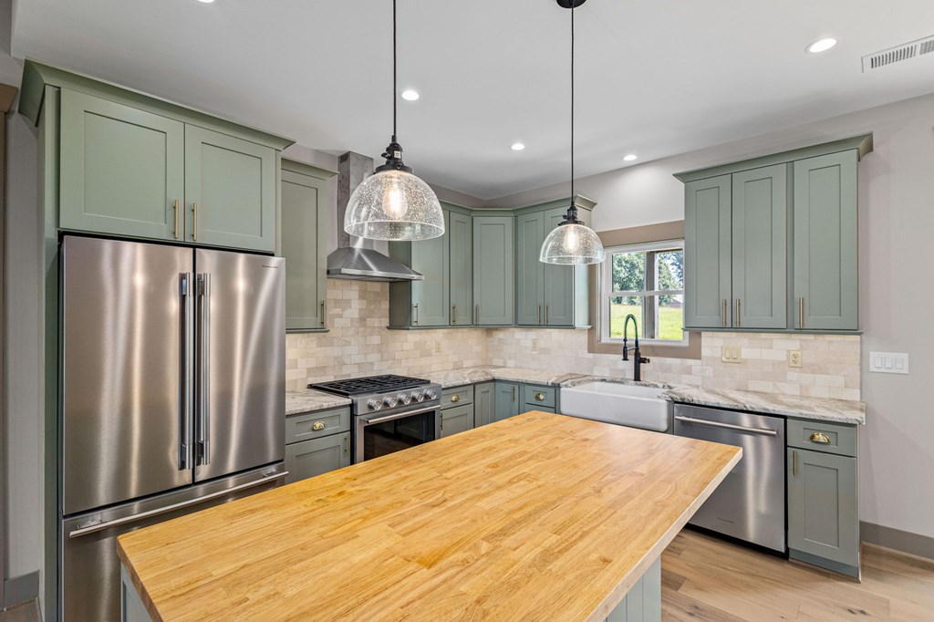 100 Redridge Road Morganton, GA 30560 - Photo 17 of 57