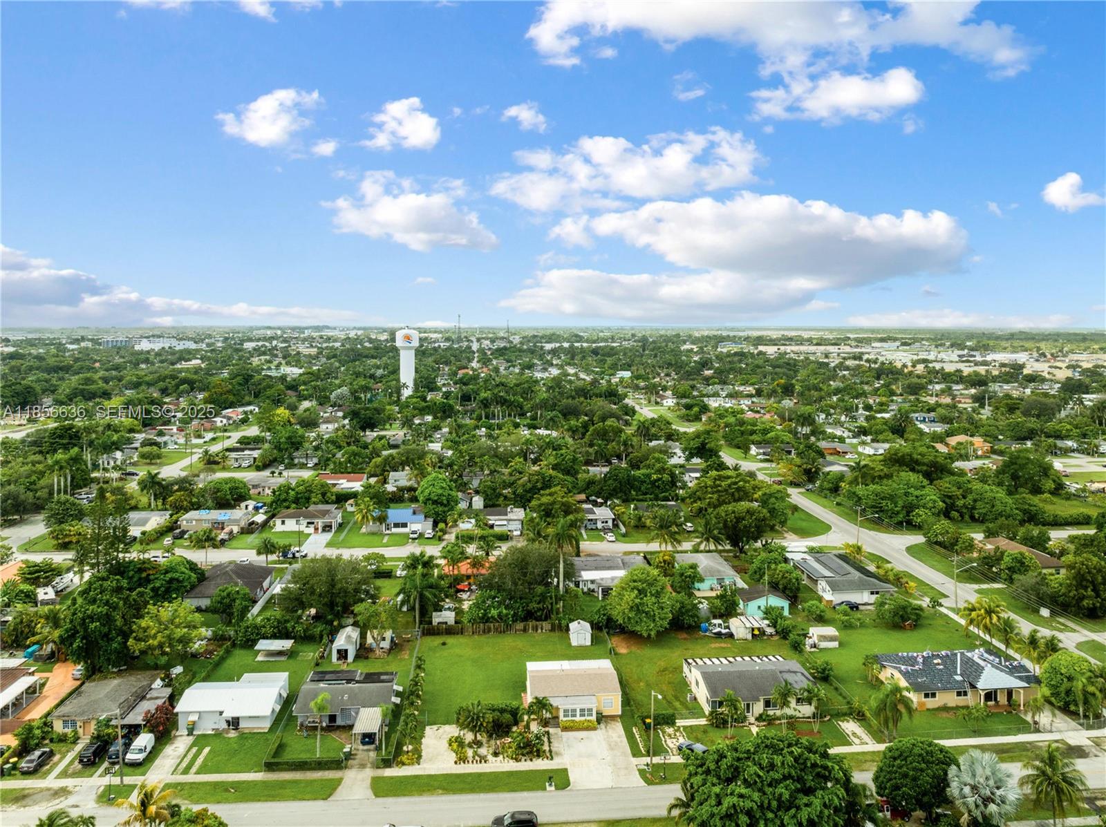 512 Northwest 13th Street Homestead, FL 33030 - Photo 31 of 39 a view of a city