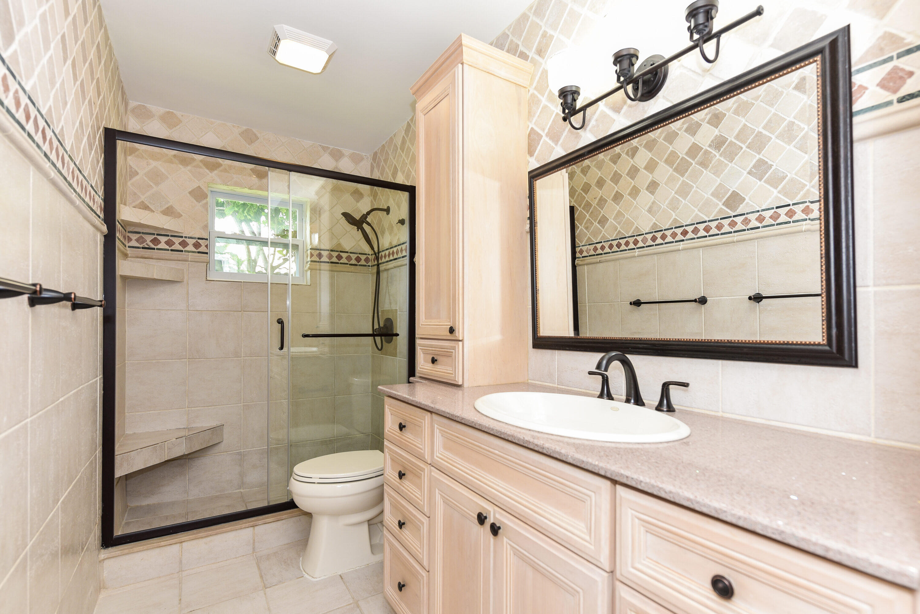 3010 St James Drive Boca Raton, FL 33434 - Photo 11 of 17 Bath 2