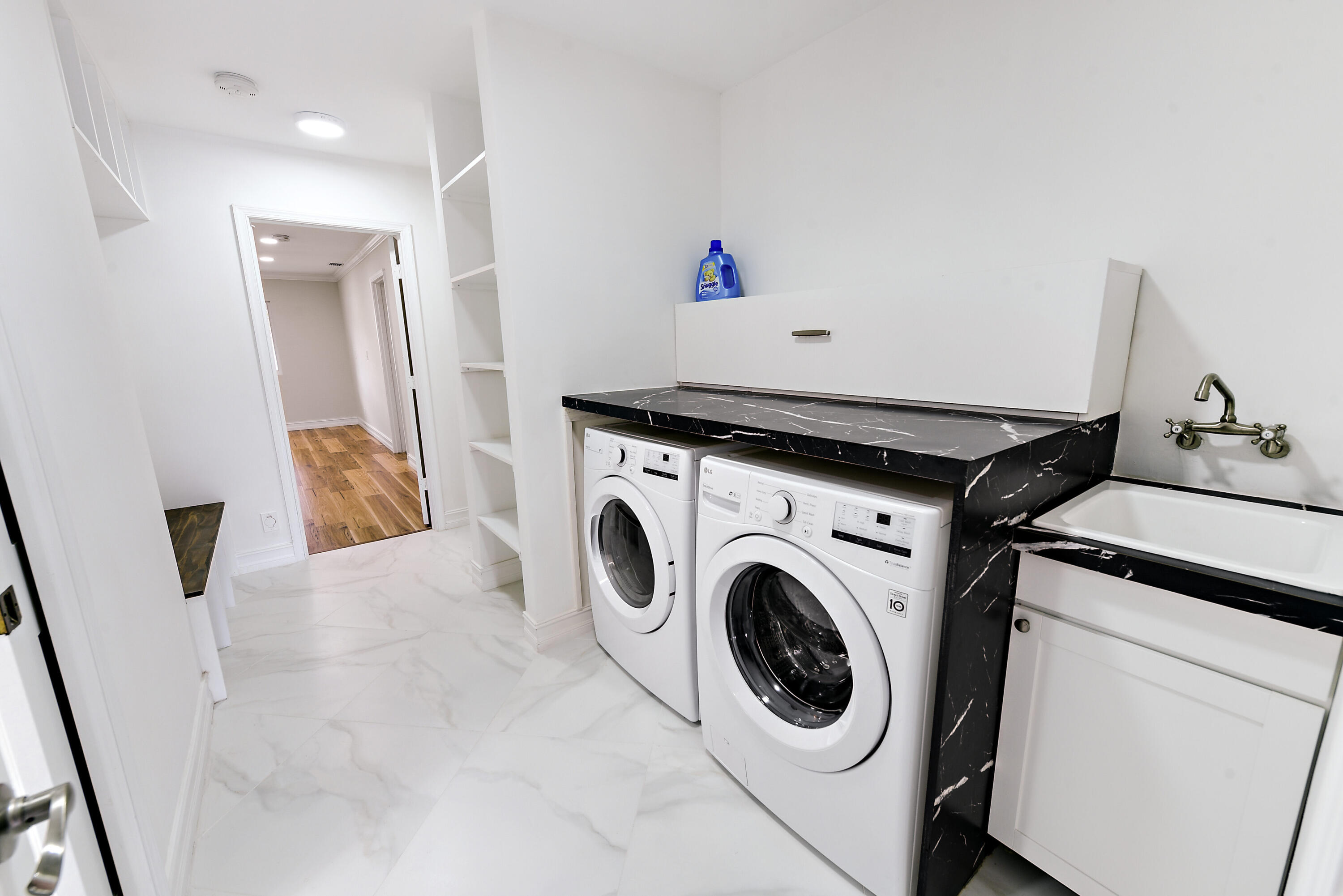 3010 St James Drive Boca Raton, FL 33434 - Photo 13 of 17 Laundry