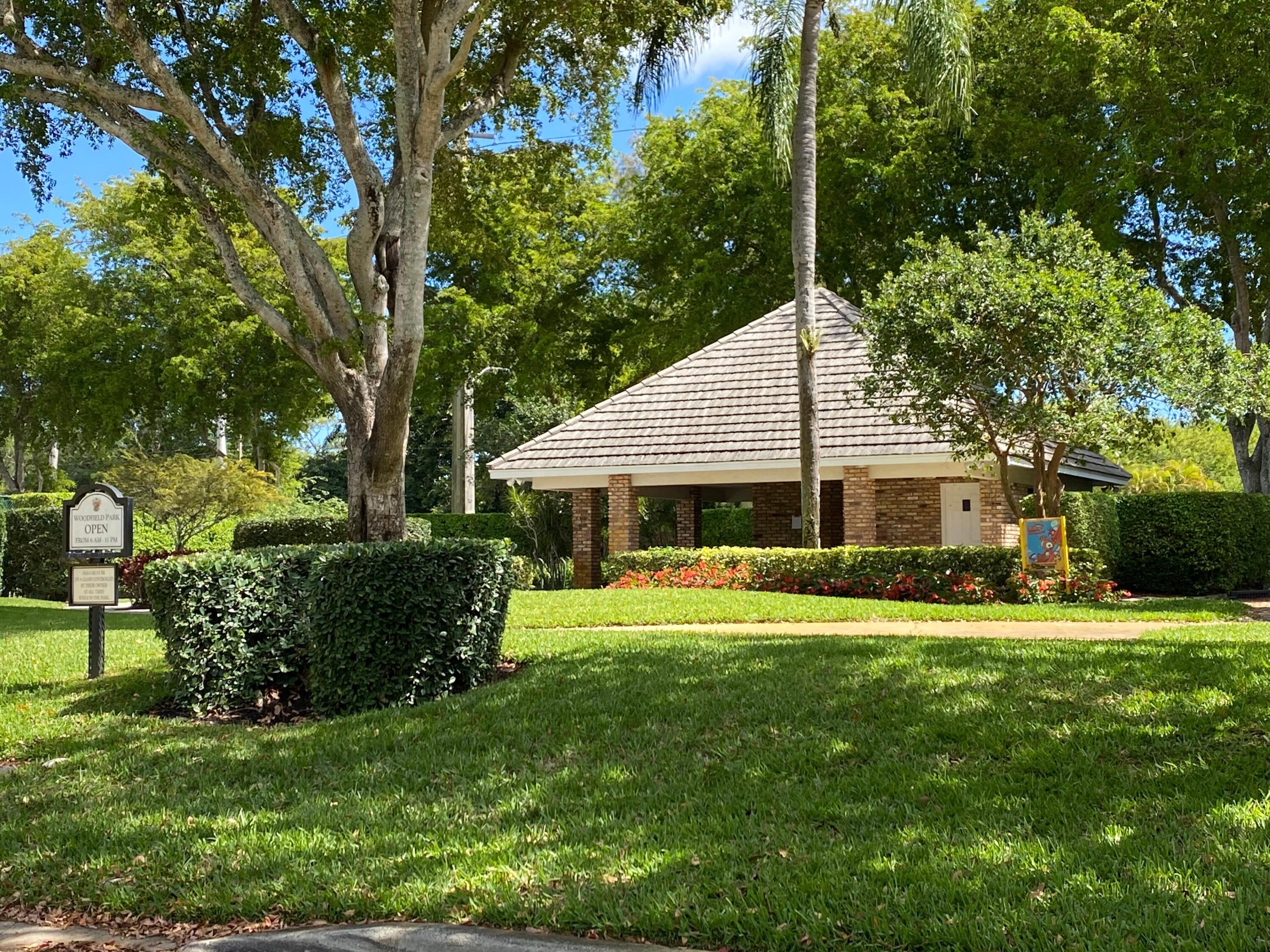 3010 St James Drive Boca Raton, FL 33434 - Photo 15 of 17 Club House