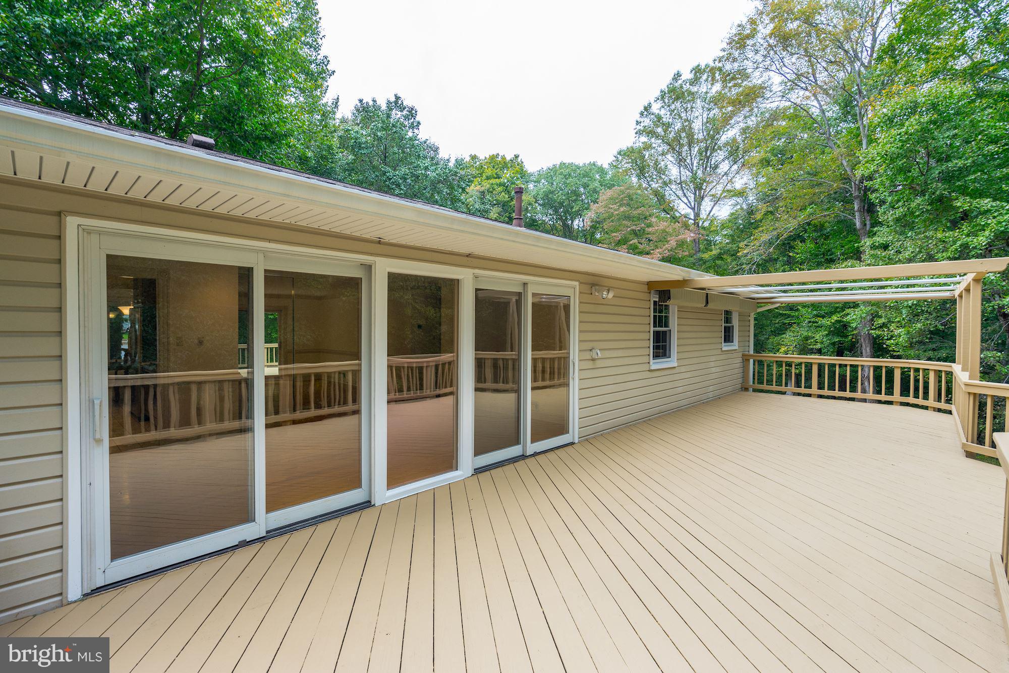 6201 Tyner Street Springfield, VA 22152 - Photo 12 of 30 Sun Deck: Take the Party Outside!
