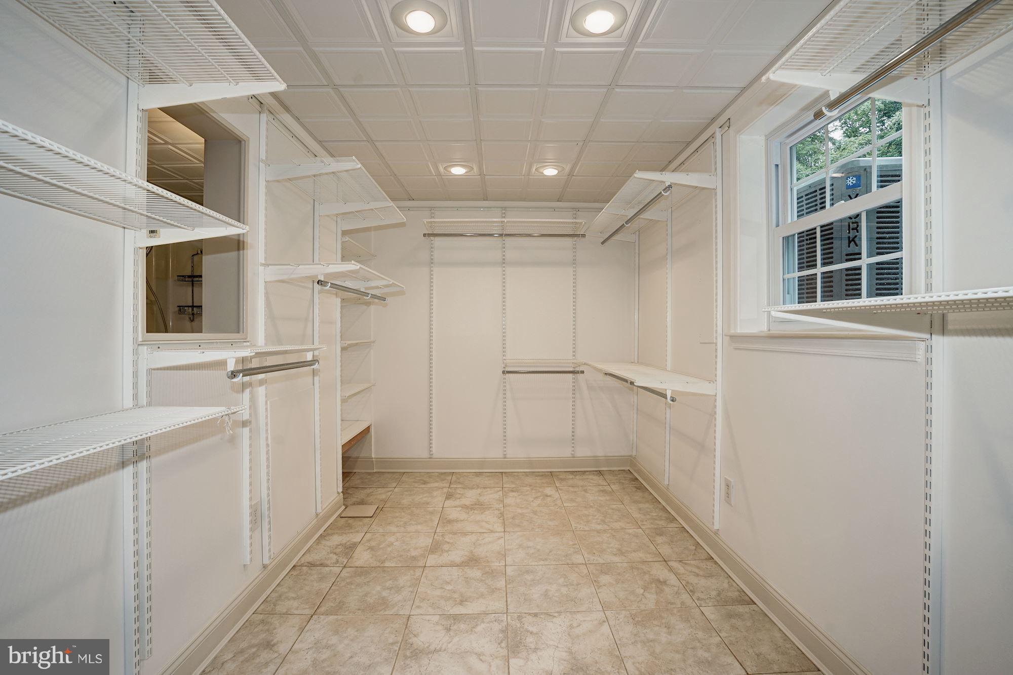 6201 Tyner Street Springfield, VA 22152 - Photo 28 of 30 12 x7 Walk-in Closet!