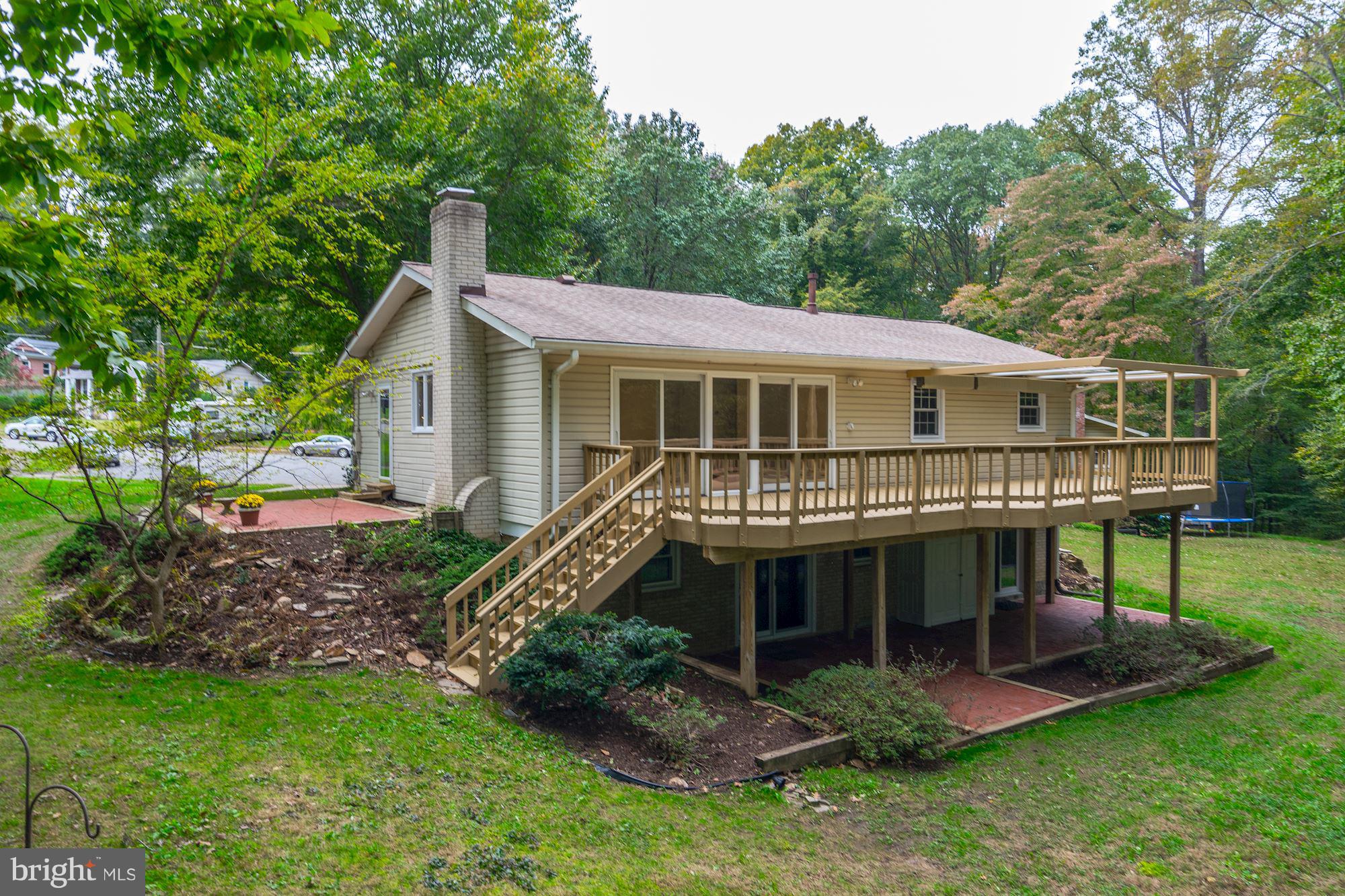 6201 Tyner Street Springfield, VA 22152 - Photo 30 of 30 Great Outdoor Living!
